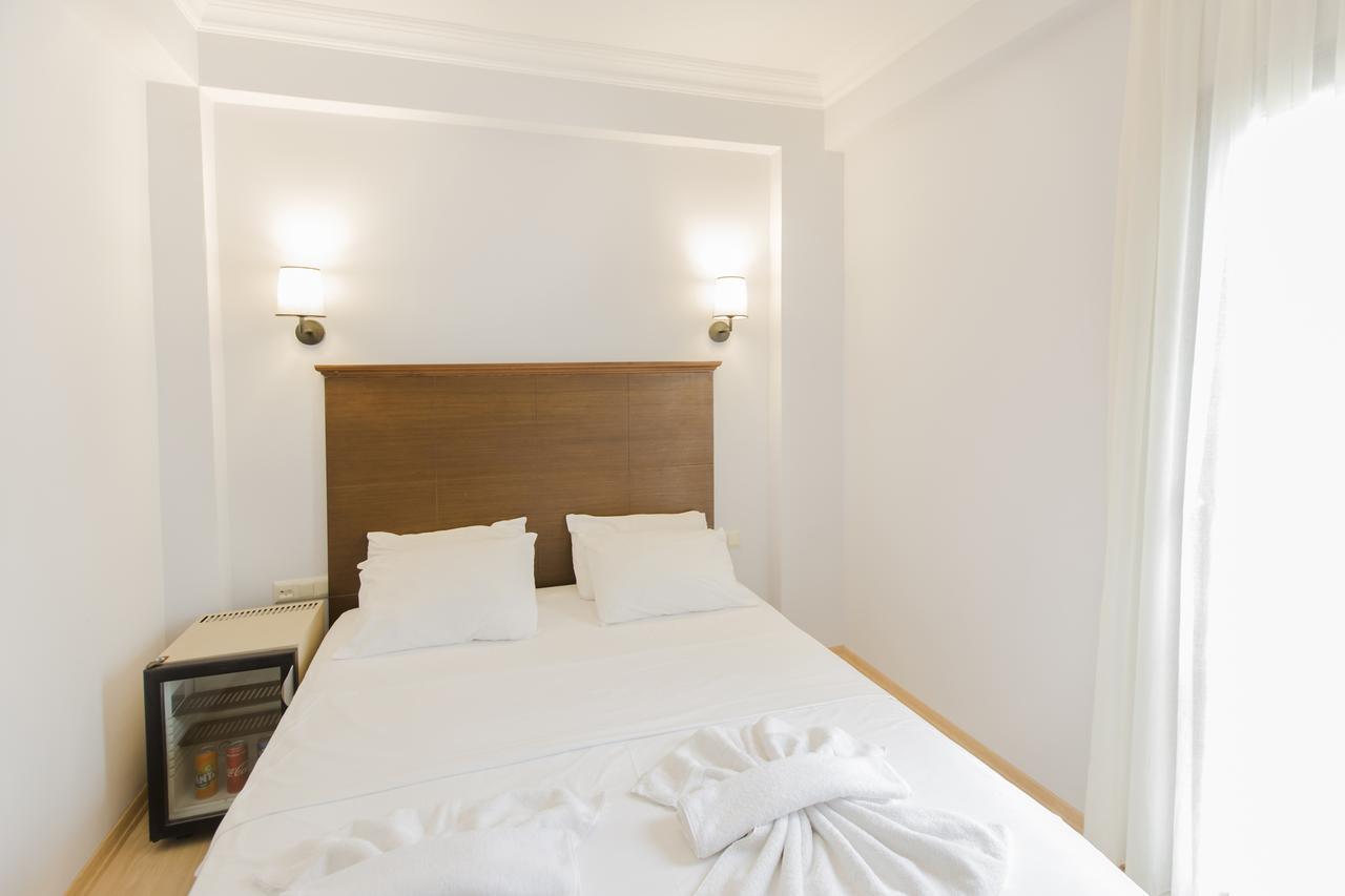 Bucoleon Hostel Istanbul Exteriör bild