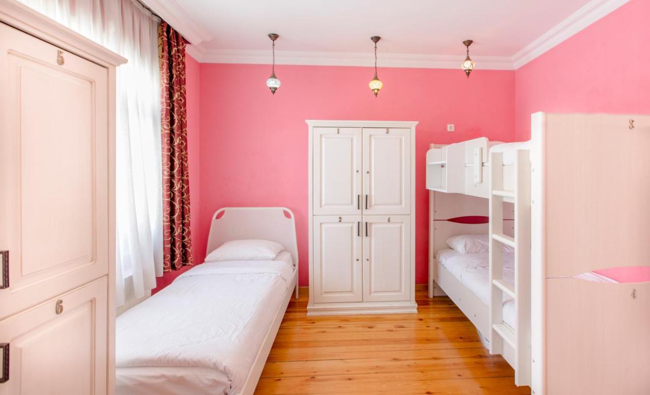 Bucoleon Hostel Istanbul Exteriör bild