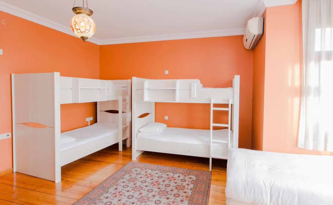 Bucoleon Hostel Istanbul Exteriör bild