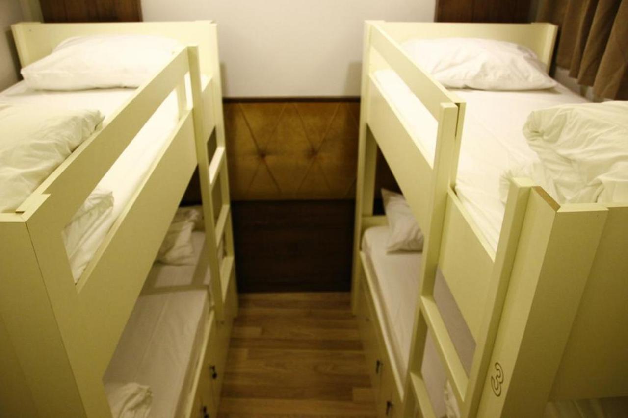 Bucoleon Hostel Istanbul Exteriör bild